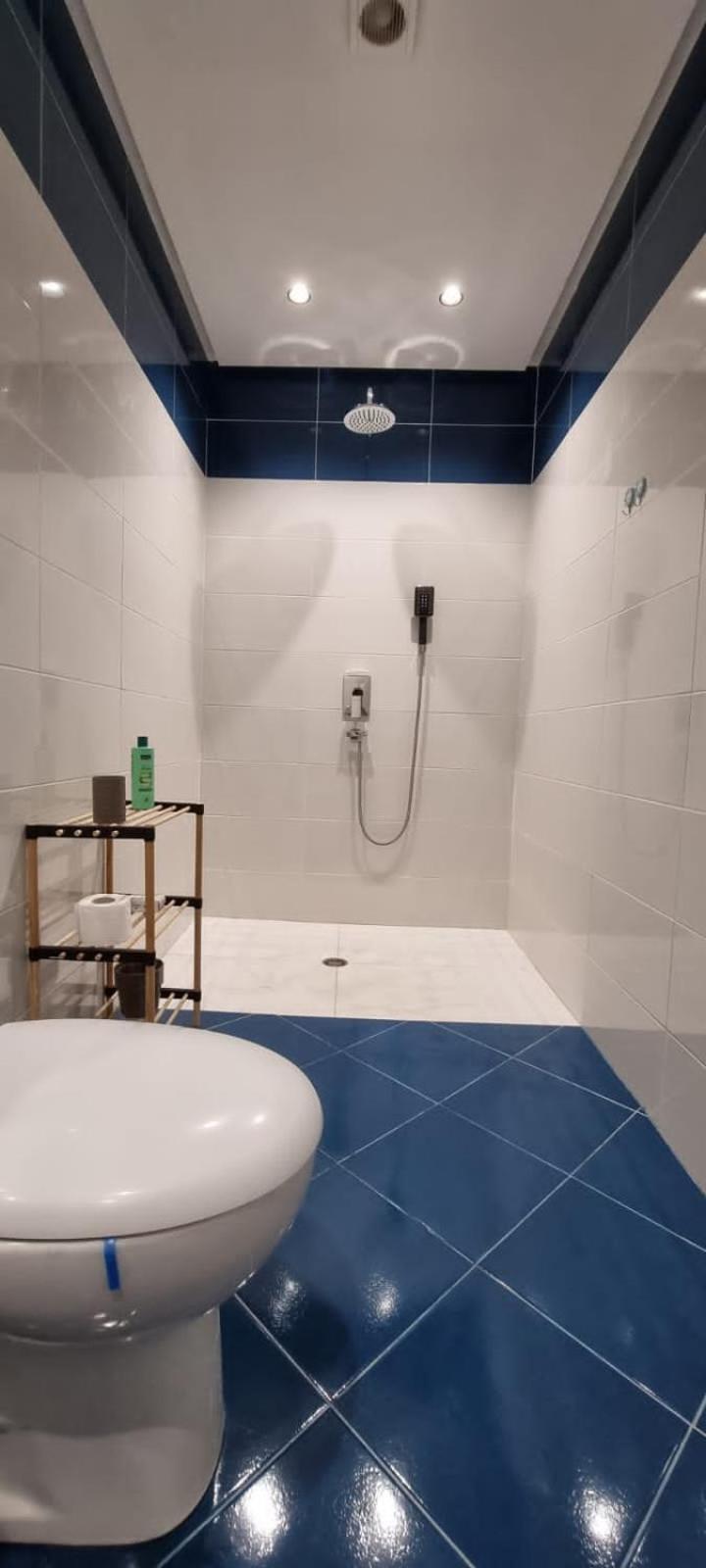 Alle's Komuna Parisit Lux Appartamento