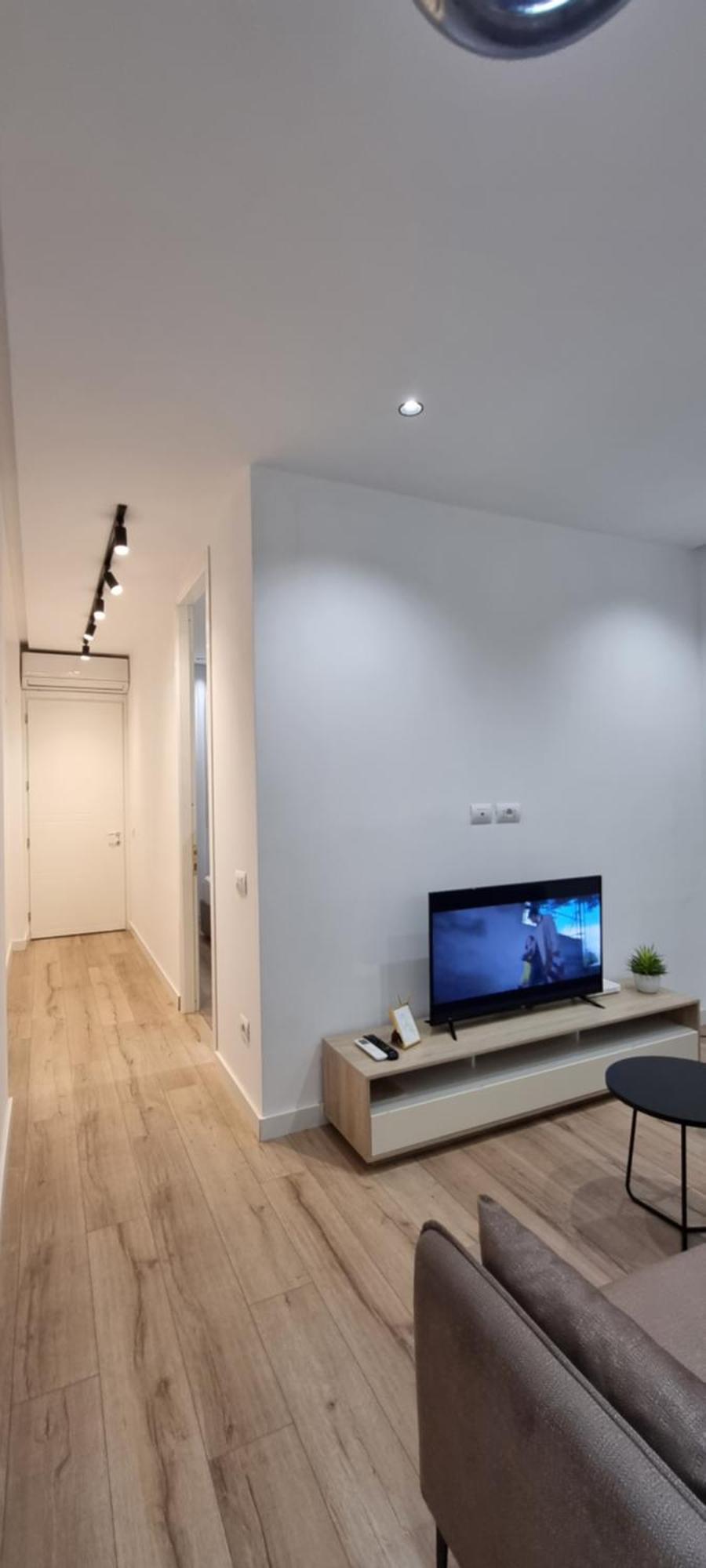 Alle's Komuna Parisit Lux Appartamento *